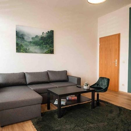Ferienwohnung Bali Style Mit High Speed Wlan Und Gratis Parkplatz Γκέρα Εξωτερικό φωτογραφία